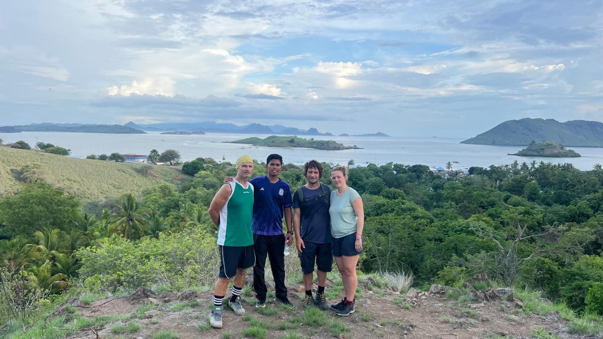 Jhuna Komodo Homestay Exteriér fotografie