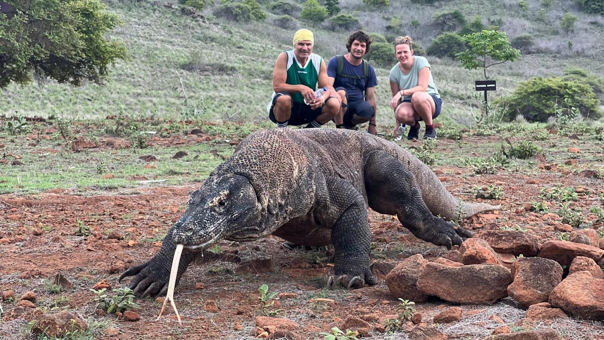 Jhuna Komodo Homestay Exteriér fotografie