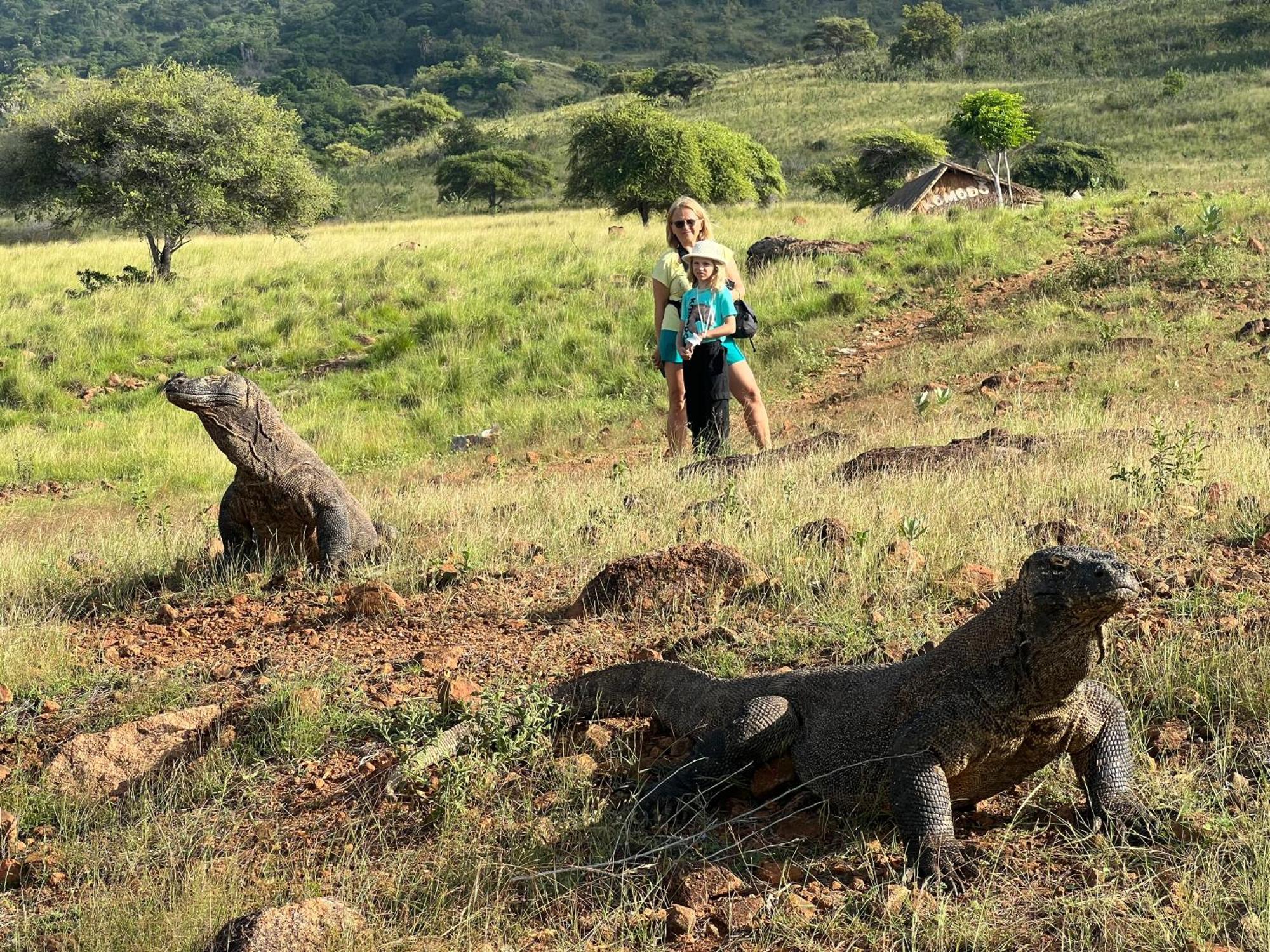 Jhuna Komodo Homestay Exteriér fotografie
