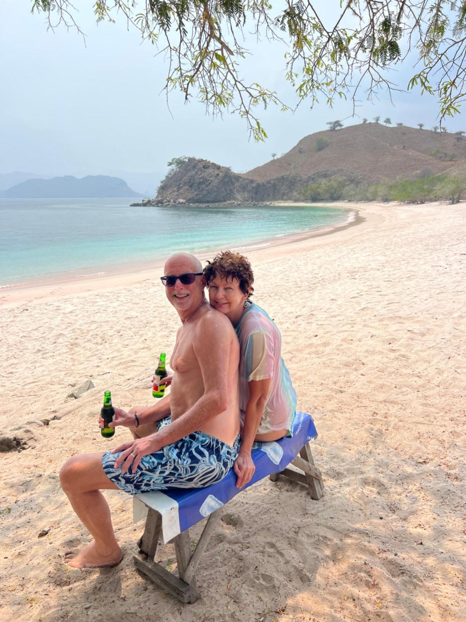 Jhuna Komodo Homestay Exteriér fotografie